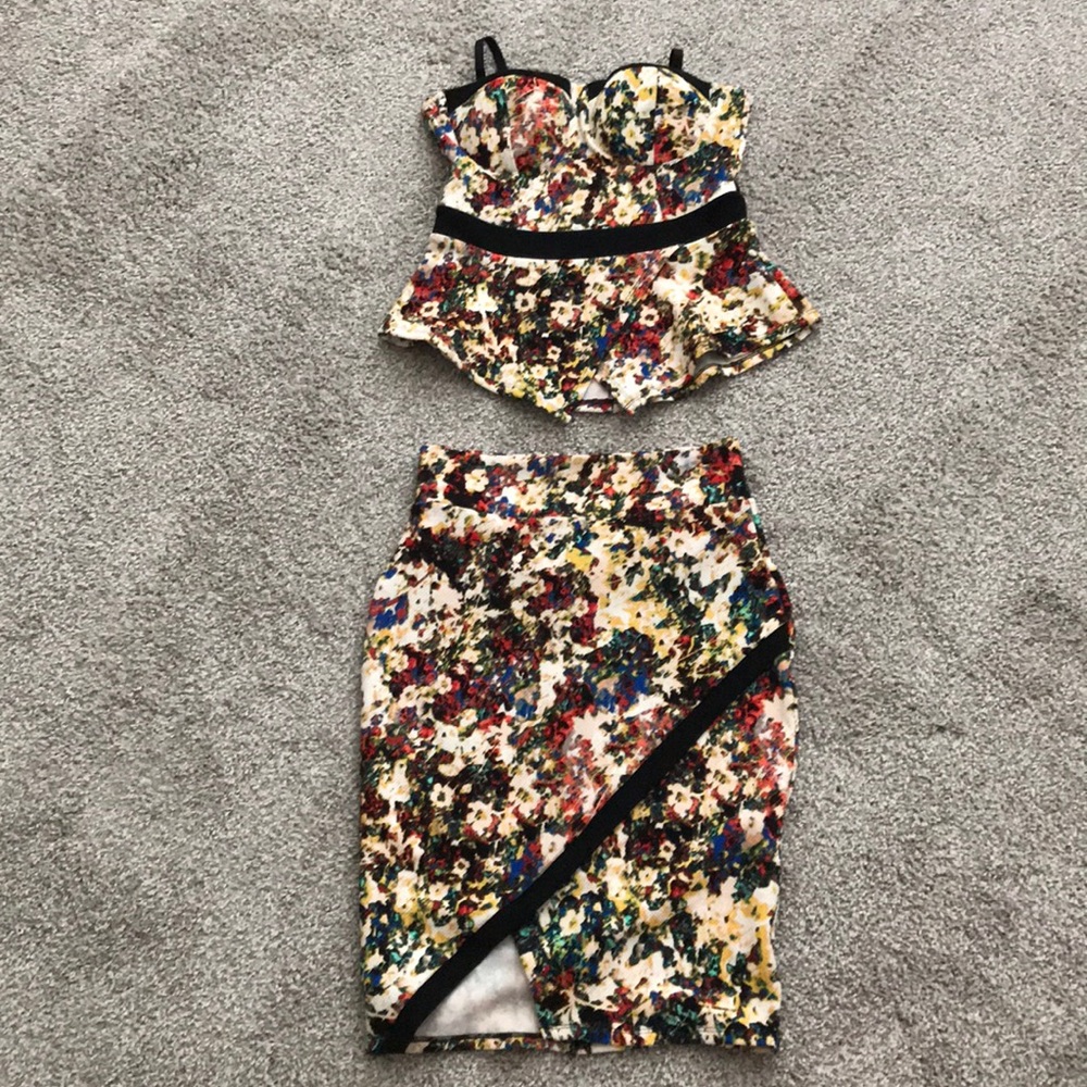 Super cute Material Girl 2 piece